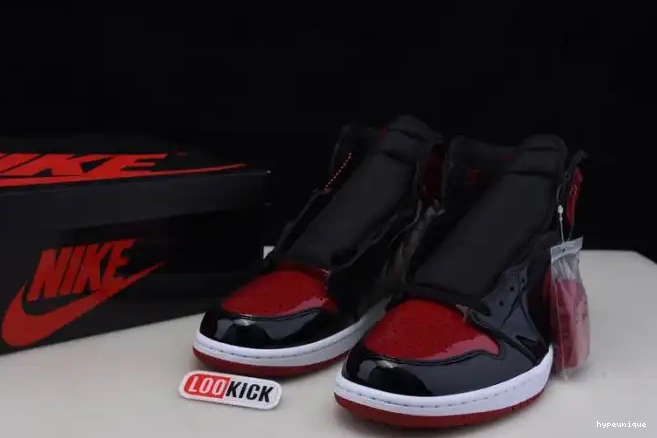 HYPE High 1 Bred Patent Jordan 555088-063 Air OG 0607